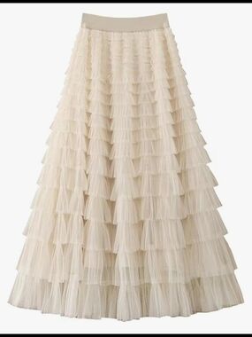 BEAUTIFUL Tulle Skirt